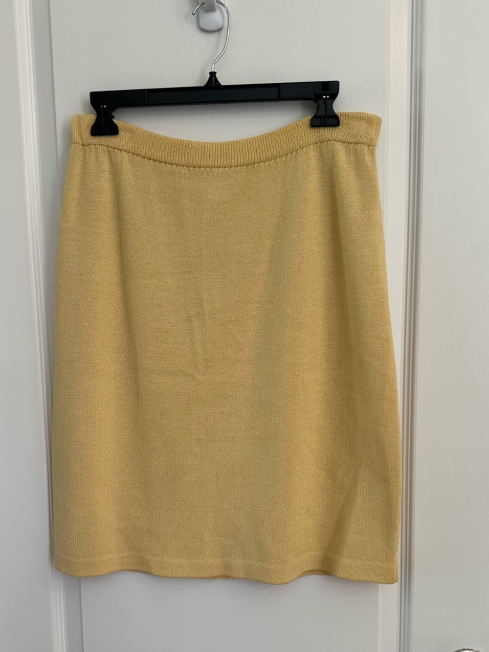 St.‎ John Sport Marie Gray Yellow Knit Skirt - Spring 2002 Group 3